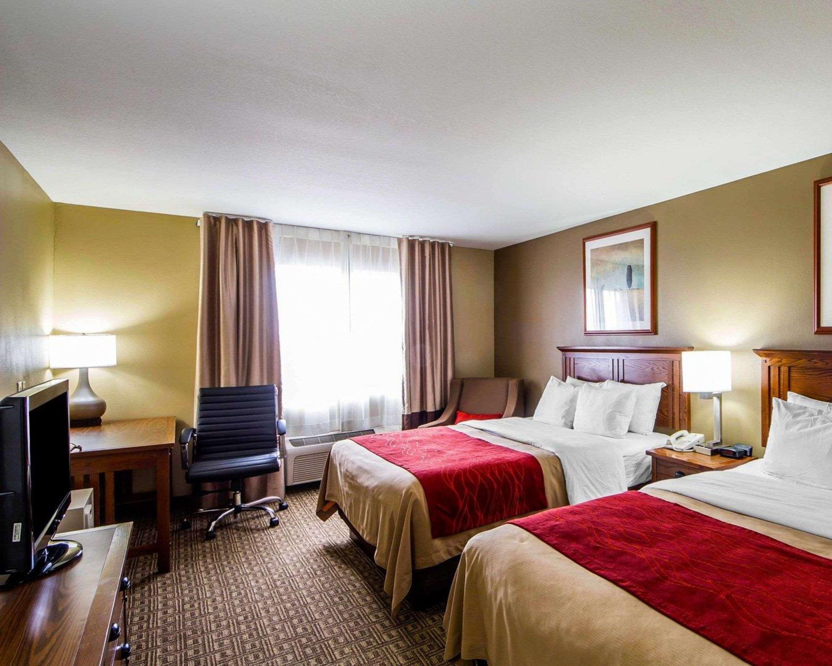 Comfort Inn & Suites Ponca City Near Marland Mansion Buitenkant foto