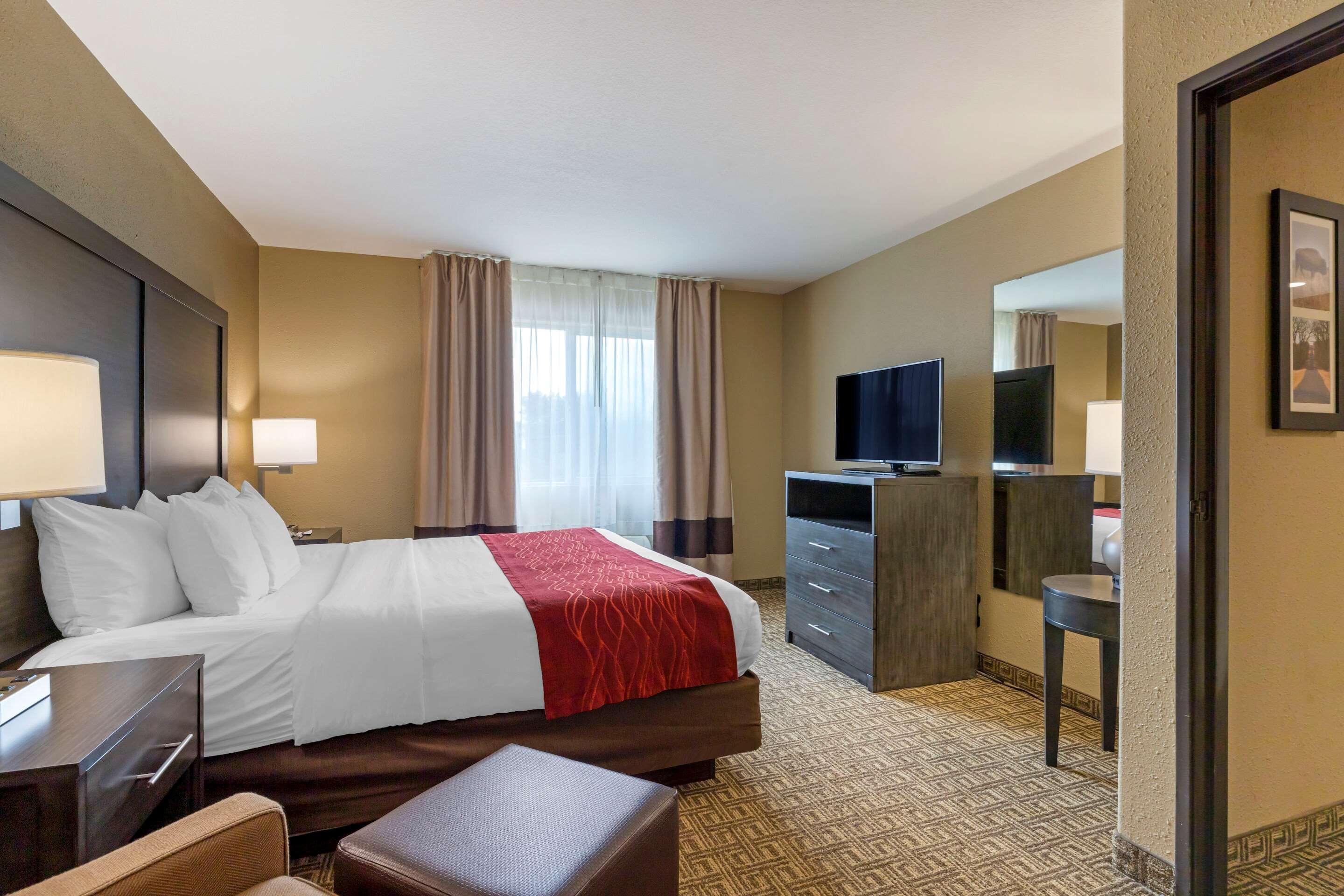 Comfort Inn & Suites Ponca City Near Marland Mansion Buitenkant foto