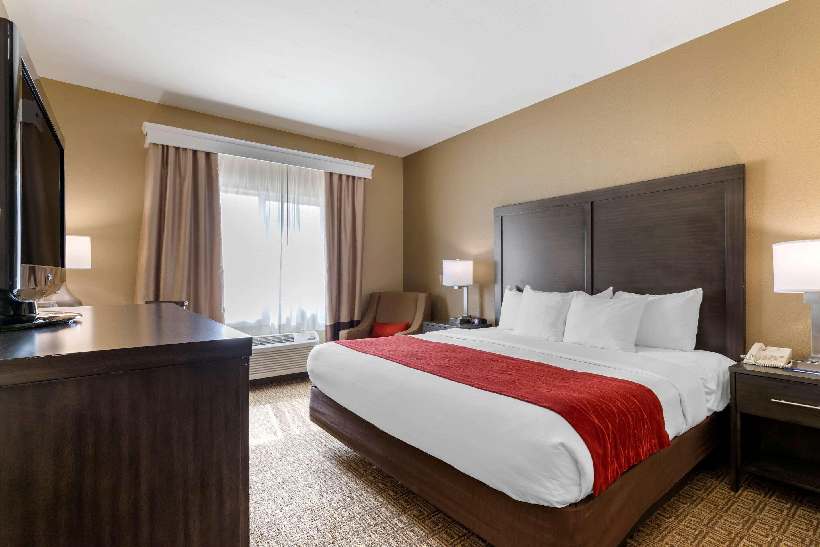 Comfort Inn & Suites Ponca City Near Marland Mansion Buitenkant foto