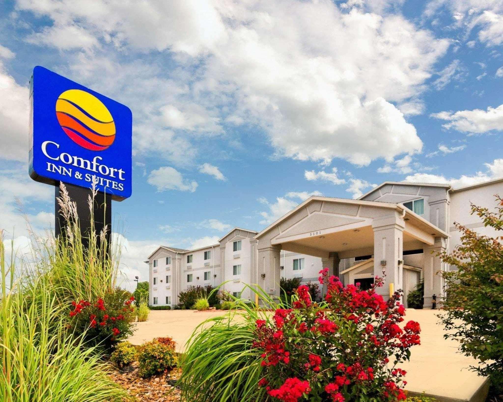 Comfort Inn & Suites Ponca City Near Marland Mansion Buitenkant foto